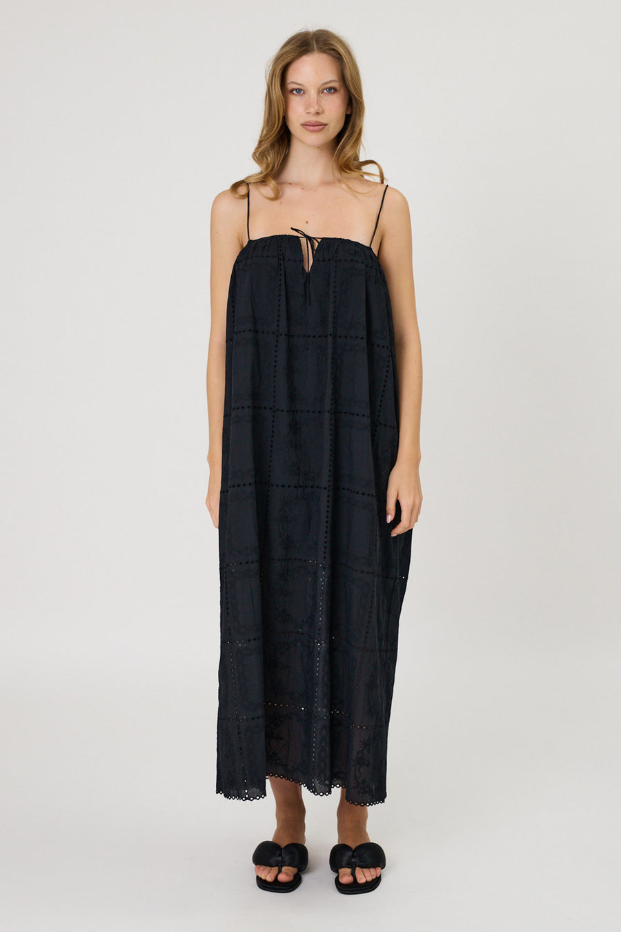 SOLANGE MAXI DRESS - BLACK