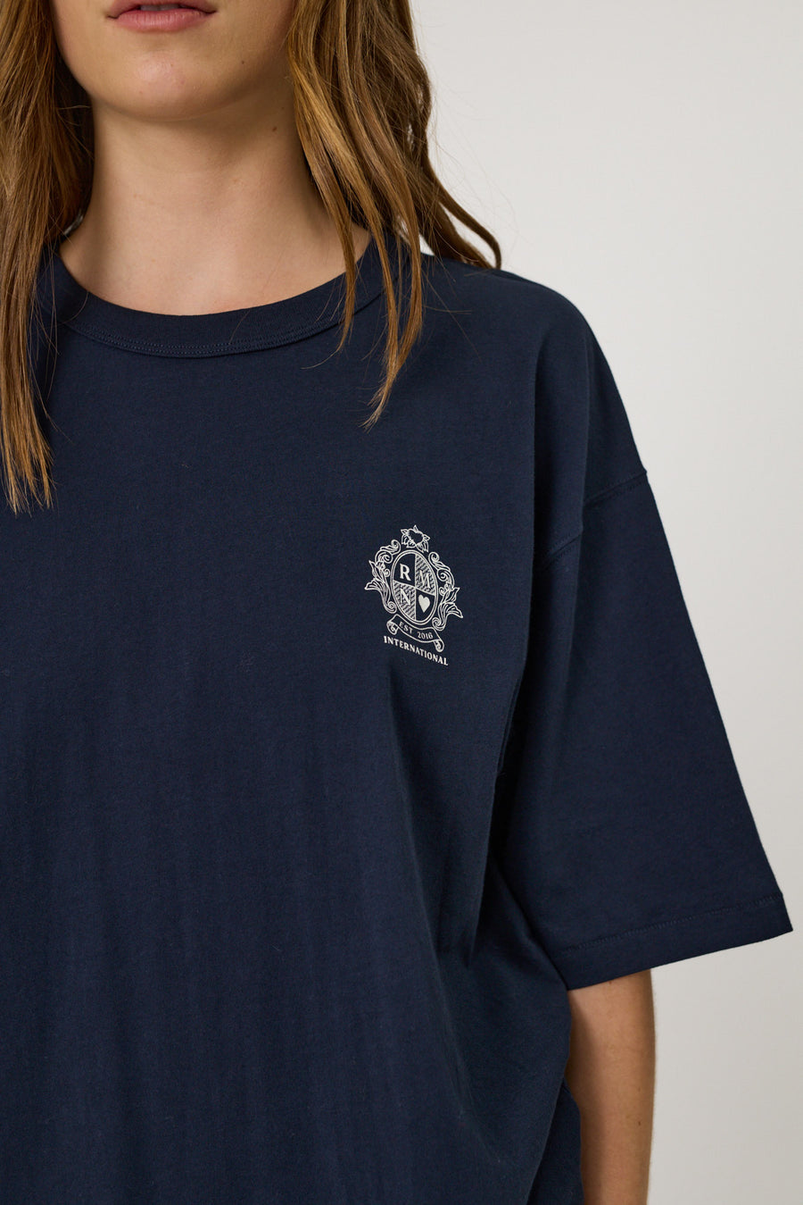CREST TEE - INDIGO