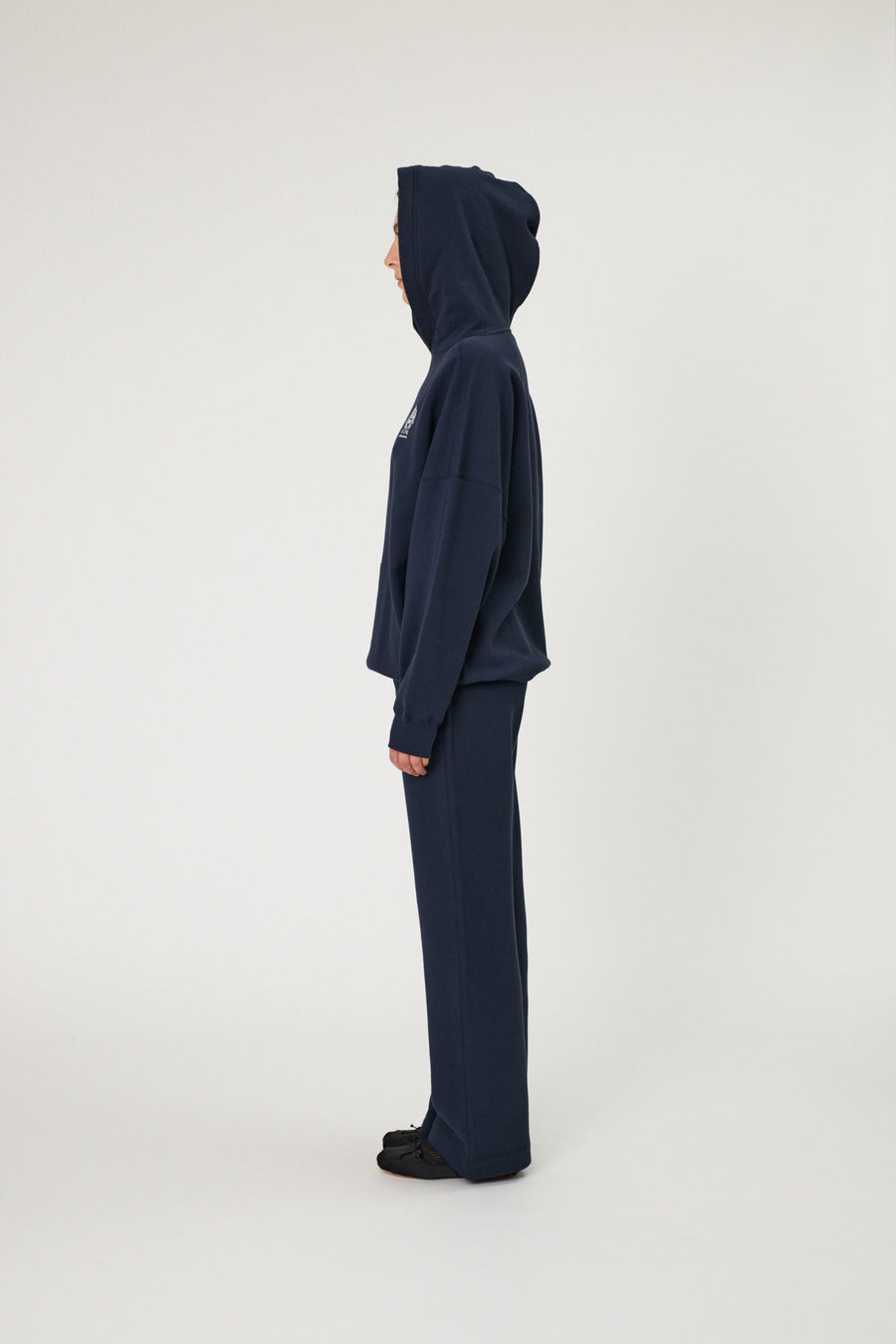 CREST HOOD - INDIGO
