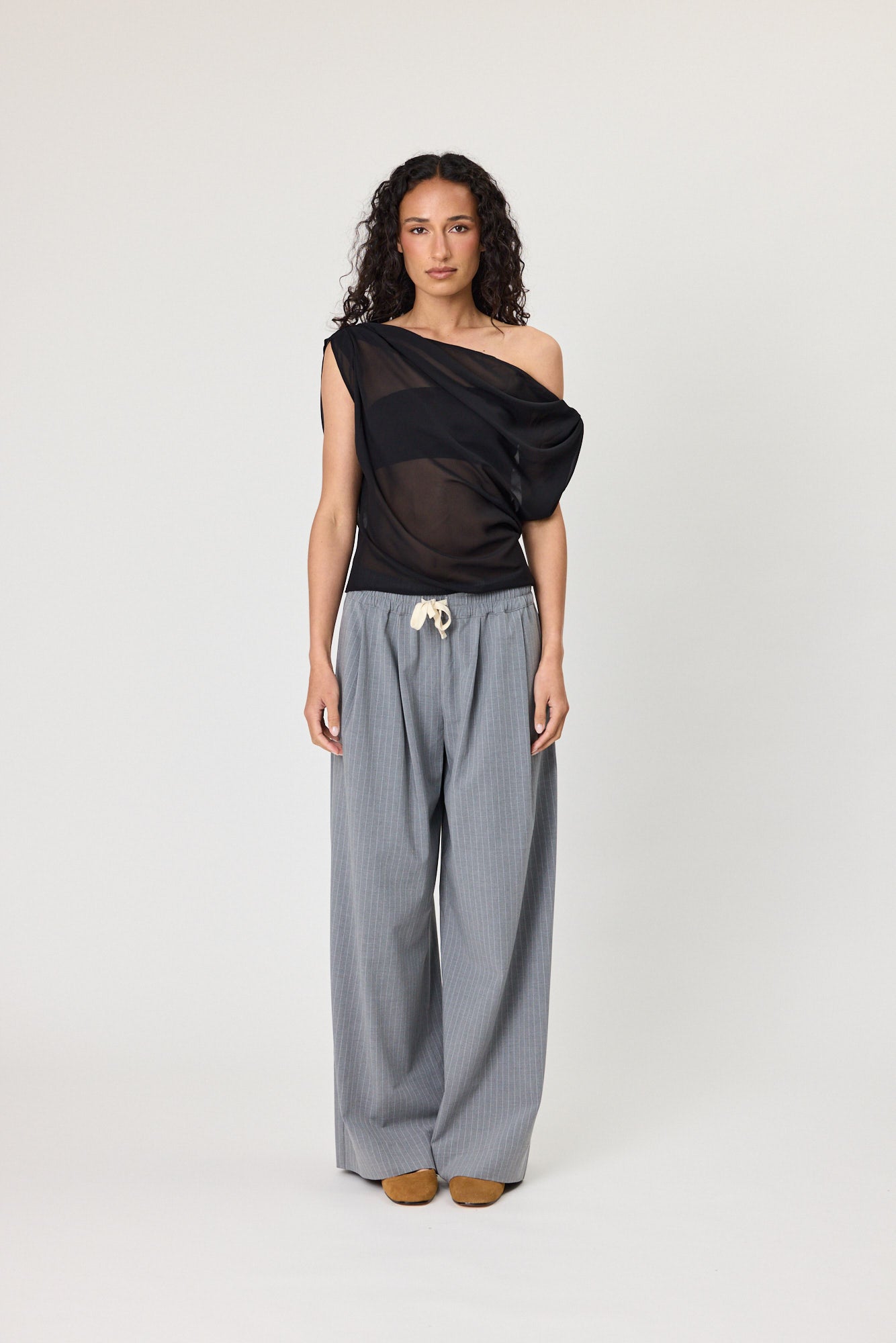 WINNIE TOP - BLACK