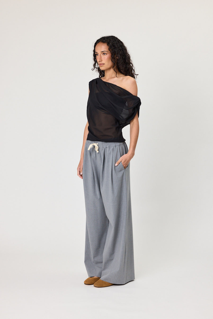 WINNIE TOP - BLACK