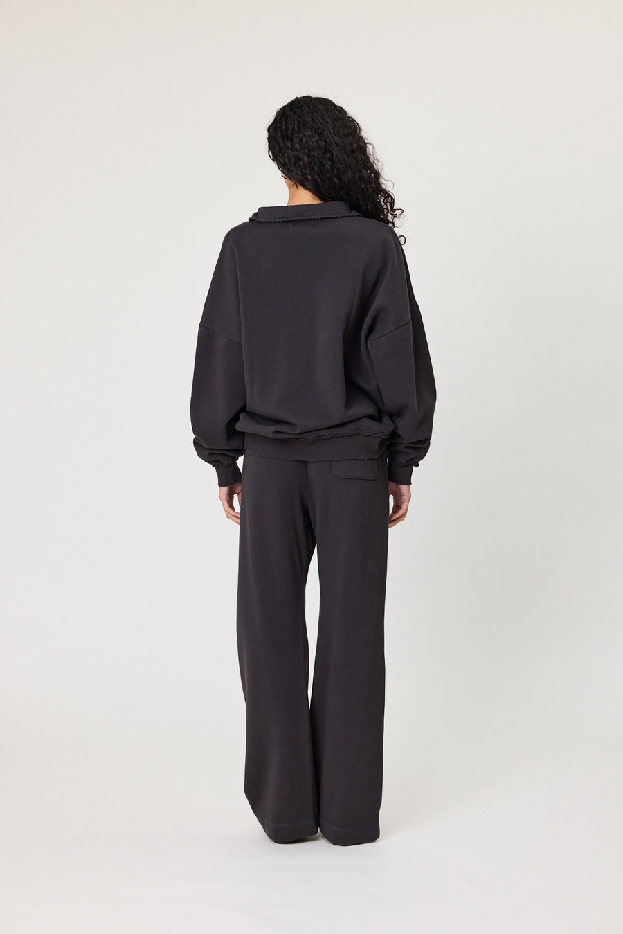 CONRAD JUMPER - WASHED BLACK