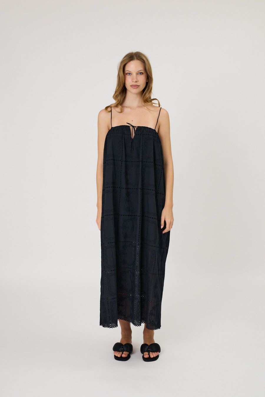 SOLANGE MAXI DRESS - BLACK