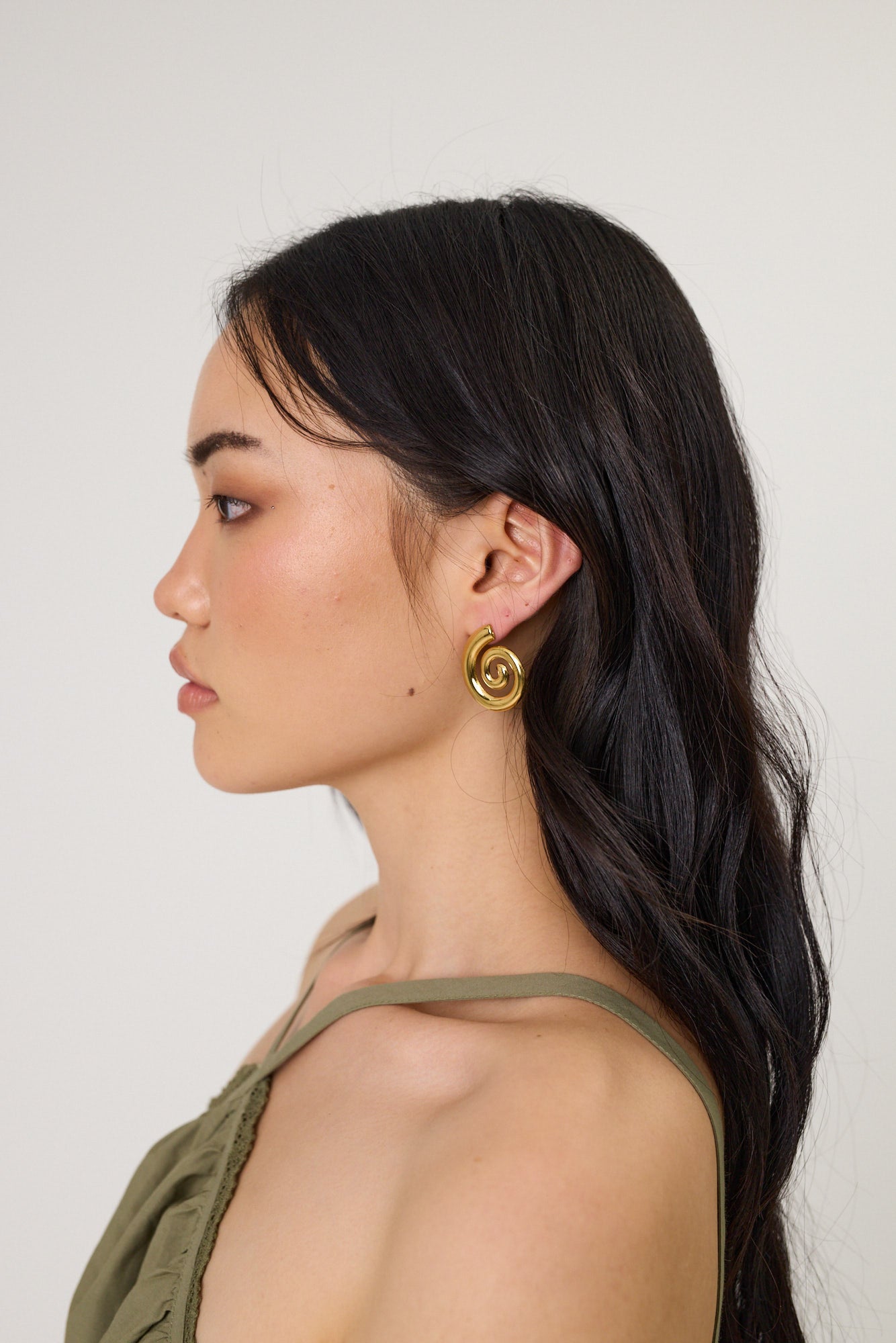 MILA EARRINGS - GOLD