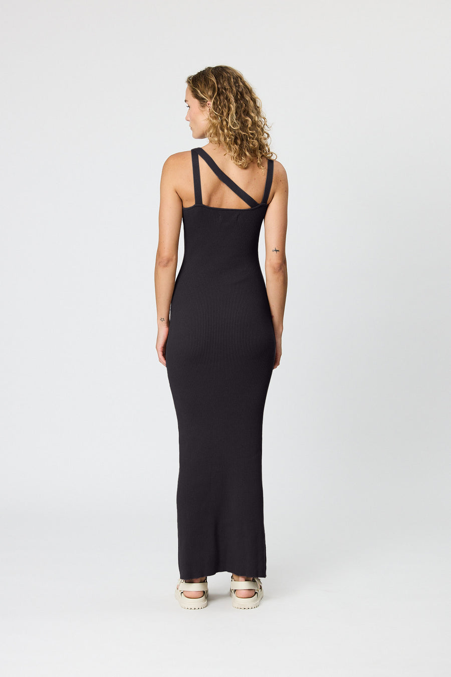 CARRIE DRESS - BLACK