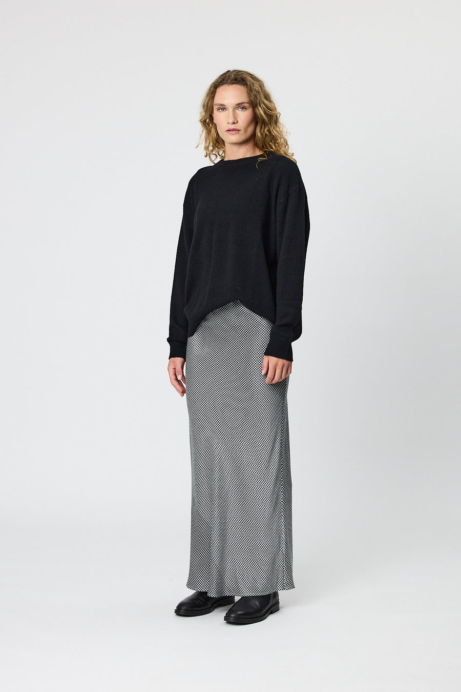 CHARLIE MAXI SKIRT - BLACK HOUNDSTOOTH